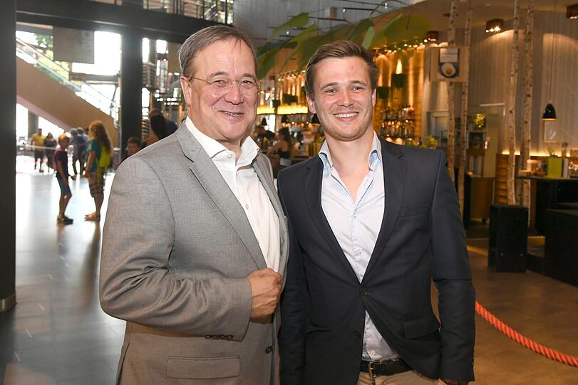 Armin Laschet (Ministerpräsident von Nordrhein-Westfalen) mit Sohn Julius