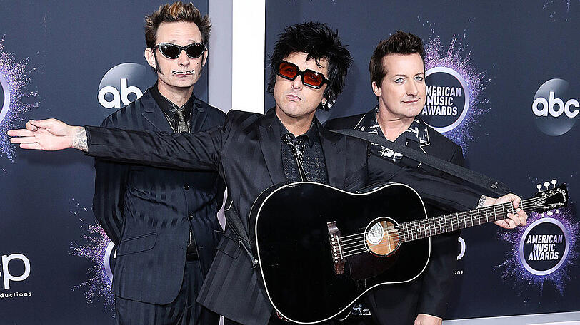 Mike Dirnt, Billie Joe Armstrong und Tré Cool (v.l.) sind Green Day - mit "Father Of All..." bringen Sie eine neue Platte heraus