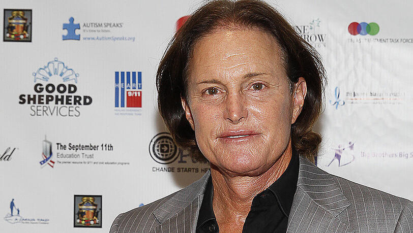 Bruce Jenner soll frisch verliebt sein Bruce Jenner soll frisch verliebt sein