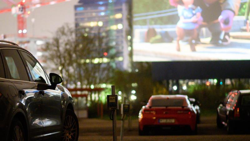 Das Autokino bietet Filmfans eine vorrübergehende Ausweichmöglichkeit. Das Autokino bietet Filmfans eine vorrübergehende Ausweichmöglichkeit.