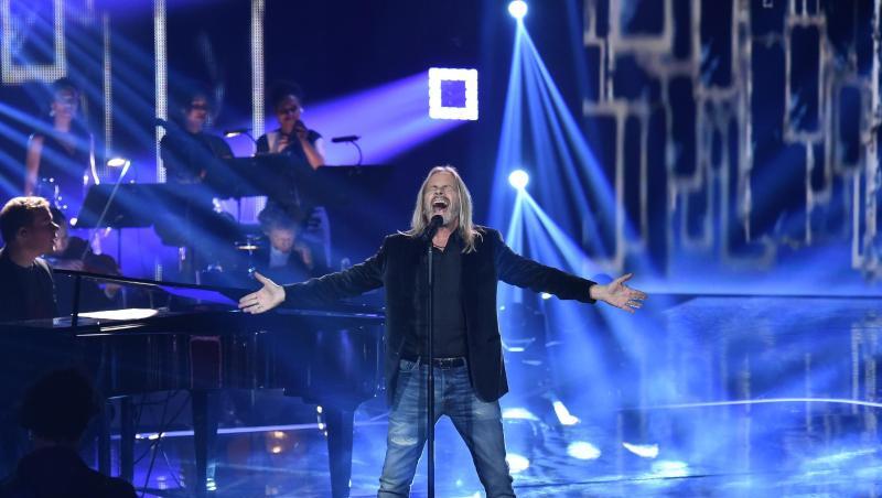 Im Finale der Castingshow "The Voice Senior" kürte ein Großteil der Fernsehzuschauer den 64-Jährigen zum Gewinner. Im Finale der Castingshow "The Voice Senior" kürte ein Großteil der Fernsehzuschauer den 64-Jährigen zum Gewinner.