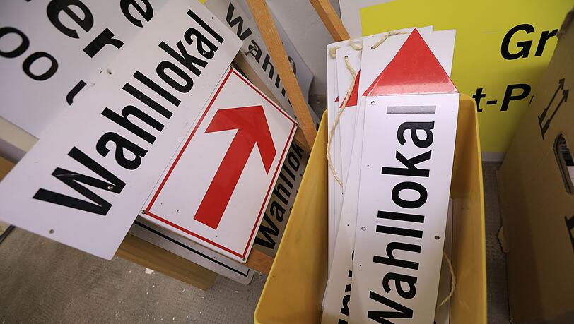 In 2.600 Wahlbezirken werden am Sonntag Stimmen ausgezählt. In 2.600 Wahlbezirken werden am Sonntag Stimmen ausgezählt.