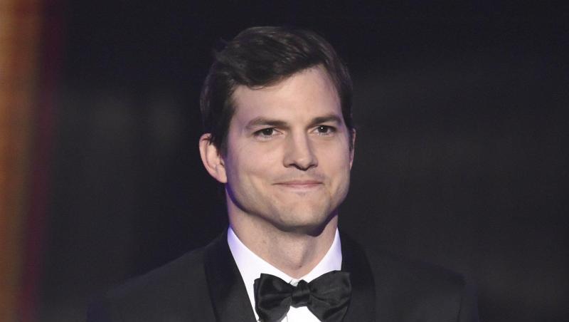 Ashton Kutcher weiß sich zu helfen.