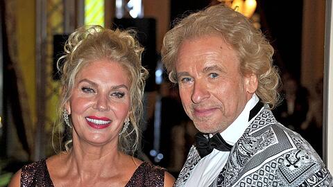 Sie sind nun ein Ehepaar: Karina und Thomas Gottschalk.