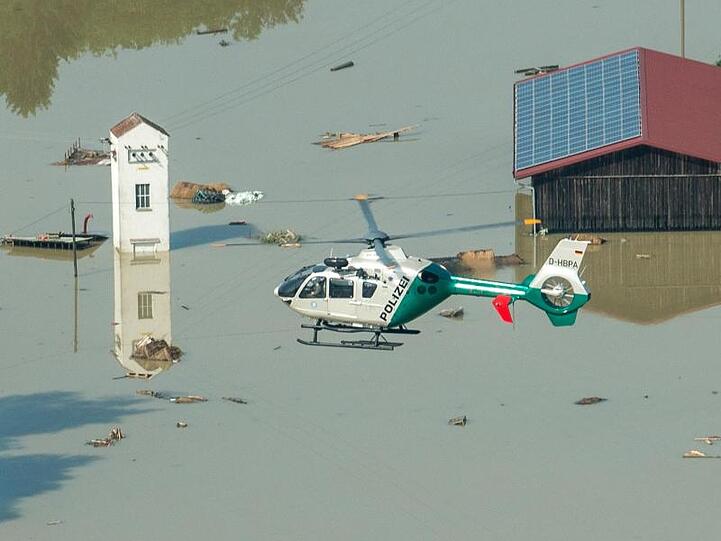 Hochwasser in Deggendorf. Foto: Armin Weigel/Archiv