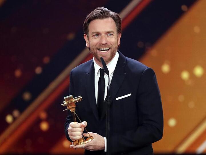 Ewan McGregor geht in Serie.