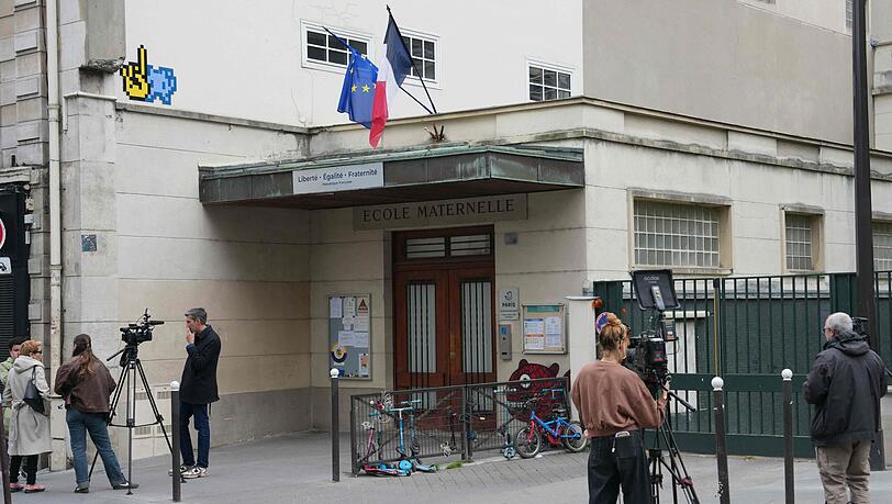 Wegen Fällen möglicher sexueller und körperlicher Gewalt an Kindergärten und Grundschulen laufen in Paris etwa 235 Ermittlungsverfahren (Archivbild). Wegen Fällen möglicher sexueller und körperlicher Gewalt an Kindergärten und Grundschulen laufen in Paris etwa 235 Ermittlungsverfahren (Archivbild).