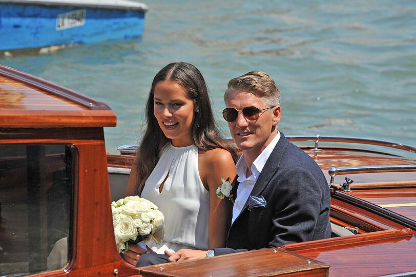 Ana Ivanovic und Bastian Schweinsteiger haben in Venedig standesamtlich geheiratet.