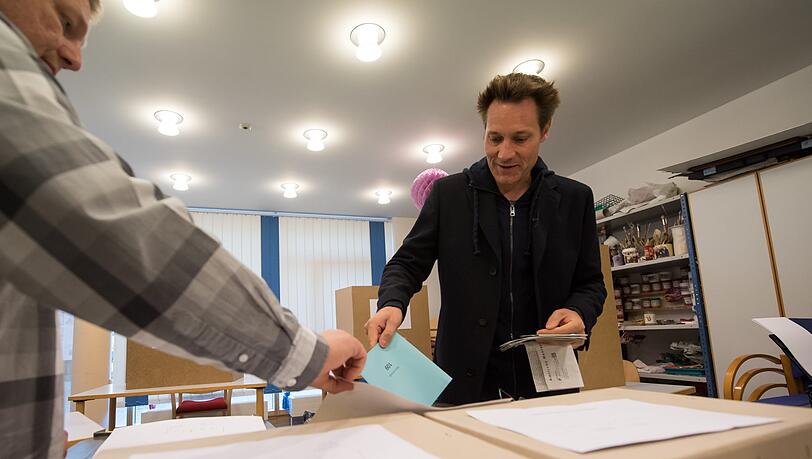 Der Spitzenkandidat der Grünen, Ludwig Hartmann hat bereits gewählt.