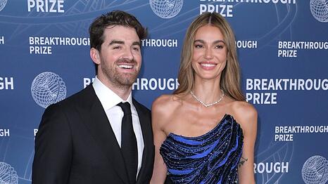 Drew Taggart und Marianne Fonseca bei den Breakthrough Prize Awards 2025.