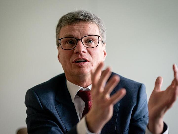 Bernd Sibler (CSU). Foto: Kay Nietfeld/dpa/Archivbild
