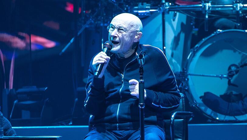 Phil Collins: Im März 2022 trat er noch einmal mit Genesis auf. Phil Collins: Im März 2022 trat er noch einmal mit Genesis auf.
