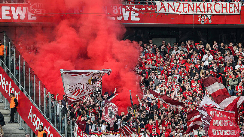 Der FC Bayern muss für insgesamt drei Delikte seiner Fans bezahlen.