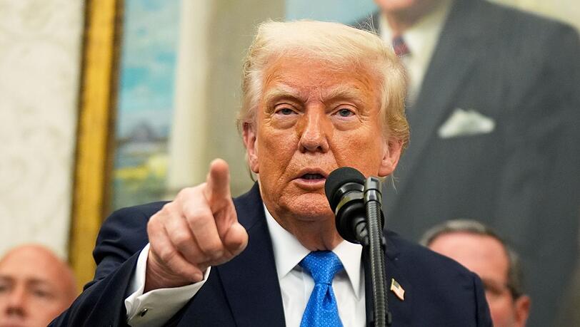 US-Präsident Donald Trump streut Zweifel daran, dass die Krebserkrankung seines Amtsvorgängers Joe Biden erst jetzt bekannt wurde.