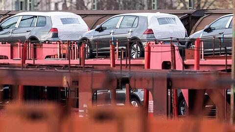 VW legt 2019 bei Verkäufen auch dank des starken Absatzes nach China zu.