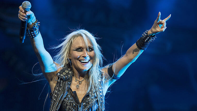 Seit mittlerweile 35 Jahren rockt Metal-Queen Doro Pesch. Seit mittlerweile 35 Jahren rockt Metal-Queen Doro Pesch.