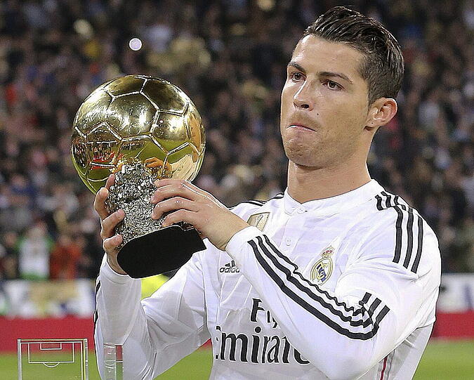 Platz 7: Cristiano Ronaldo (Portugal) wechselte 2009 für 94 Millionen Euro von Manchester United zu Real Madrid.