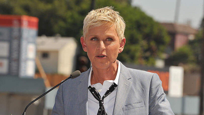 Ellen DeGeneres steht derzeit stark unter Kritik. Ellen DeGeneres steht derzeit stark unter Kritik.