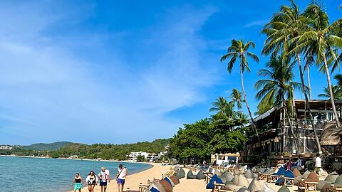 Gerade auf der beliebten Insel Ko Samui erwartet die Tourismusbranche einen deutlichen Einbruch der Touristenzahlen. (Archivbild)