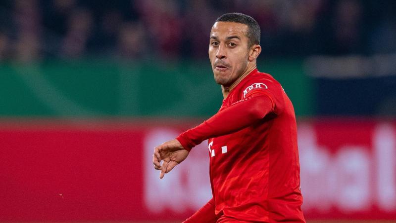 Bayerns Thiago Alcantara am Ball. Foto: Guido Kirchner/dpa/Archivbild Bayerns Thiago Alcantara am Ball. Foto: Guido Kirchner/dpa/Archivbild