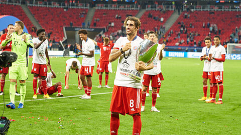 Budapest im September: Javi Martínez beschert dem FC Bayern mit seinem Tor den Sieg im europäischen Supercup gegen Sevilla.