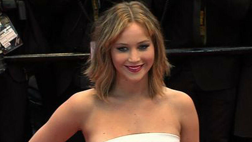 Jennifer Lawrence hat gut lachen: Ihre Gage für "Passengers" beträgt 20 Mio. Dollar Jennifer Lawrence hat gut lachen: Ihre Gage für "Passengers" beträgt 20 Mio. Dollar