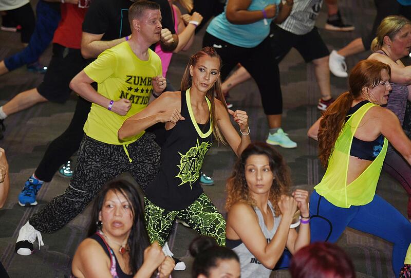 Sandy Meyer-Wölden wird Zumba-Tanzlehrerin