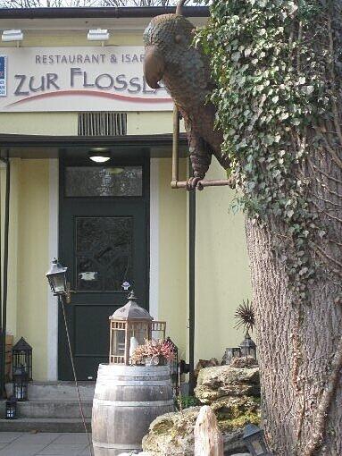 Einkehren kann man nach einem Isarspaziergang an vielen Ecken.