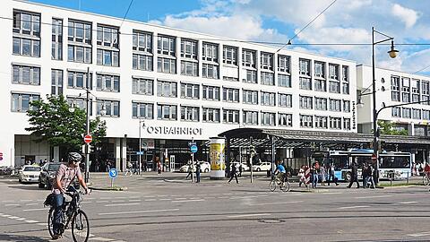 Der Busbahnhof am Ostbahnhof könnte schon bald entlastet werden.