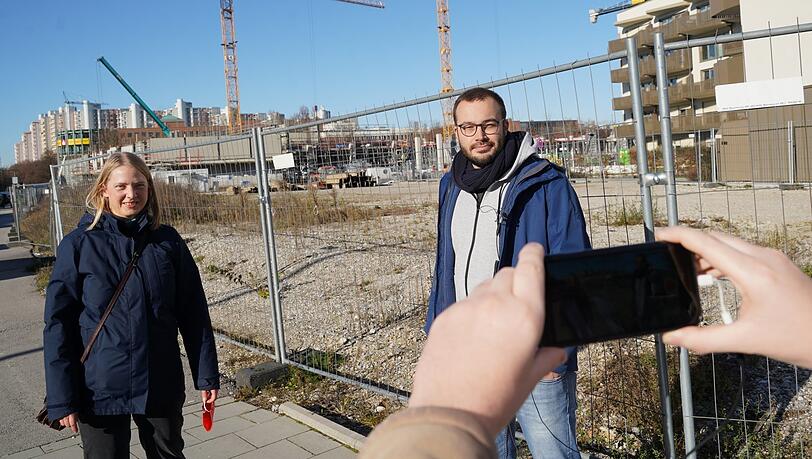 Per Video zugeschaltet: die SPD-Stadträte Simone Burger und Christian Köning. Per Video zugeschaltet: die SPD-Stadträte Simone Burger und Christian Köning.
