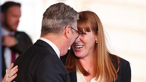 Einst demonstrierten der britische Premier Keir Starmer (links) und Angela Rayner (rechts) demonstrativ Geschlossenheit.