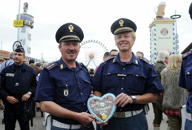 Beamte aus Italien und Frankreich unterstützen die Münchner Polizei auf dem Oktoberfest.