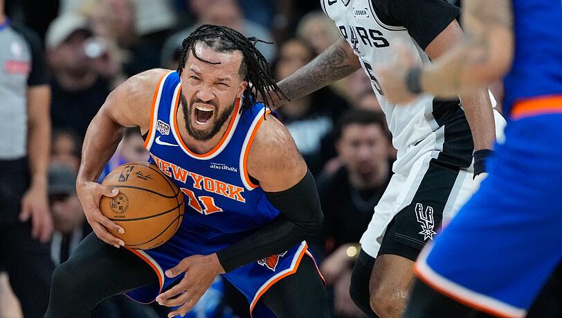 Jalen Brunson und die Knicks hatten wieder keine gute erste Halbzeit und kamen dann zurück ins Spiel. Jalen Brunson und die Knicks hatten wieder keine gute erste Halbzeit und kamen dann zurück ins Spiel.
