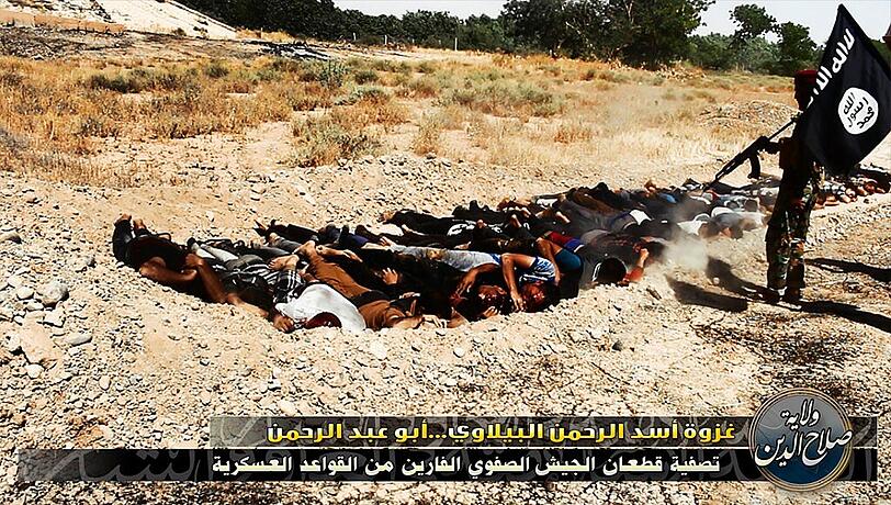 Mord im Minutentakt: Die ISIS-Extremisten feiern sich in Videos für ihre Bluttaten.