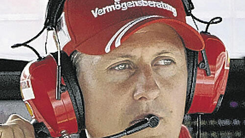 Wie stark ist BMW wirklich? Michael Schumacher jedenfalls glaubt nicht, dass Nick Heidfeld dieses Jahr um den WM-Titel mitfahren kann. Wie stark ist BMW wirklich? Michael Schumacher jedenfalls glaubt nicht, dass Nick Heidfeld dieses Jahr um den WM-Titel mitfahren kann.