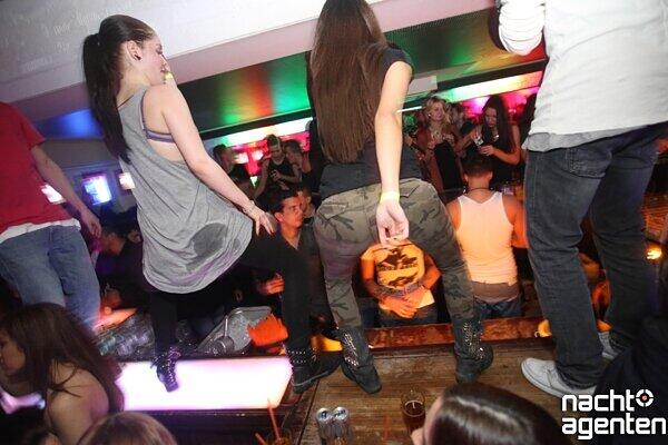 Am Samstag im Crown's Club: "wie ein Phönix aus der Asche". Mehr Bilder unter: www.nachtagenten.de