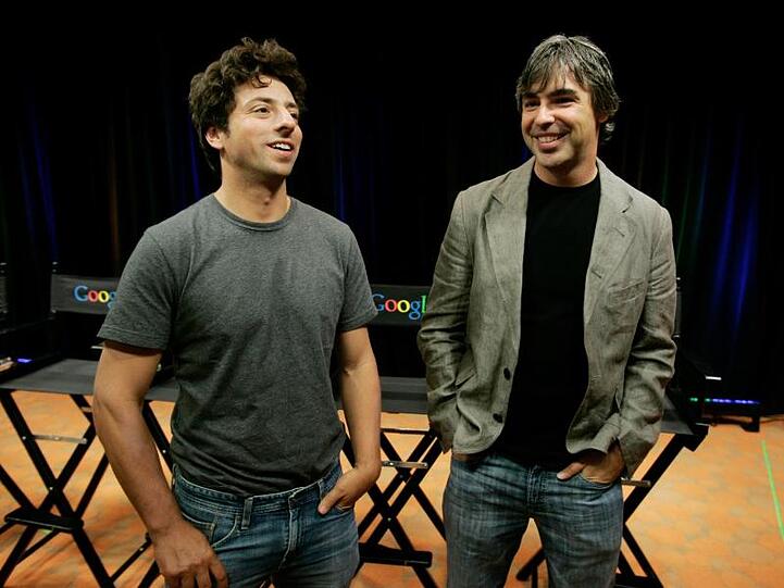 Die Google-Gründer Sergey Brin (l) und Larry Page im Jahr 2008.