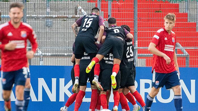 Die SpVgg scheidet gegen Buchbach aus dem Toto-Pokal aus.