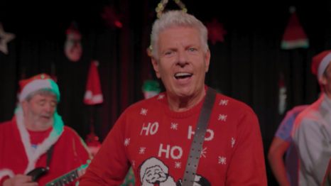 Der Münchner Oberbürgermeister Dieter Reiter (SPD) im Video zu seinem neuen Weihnachtssong "I mog München in der Weihnachtszeit".