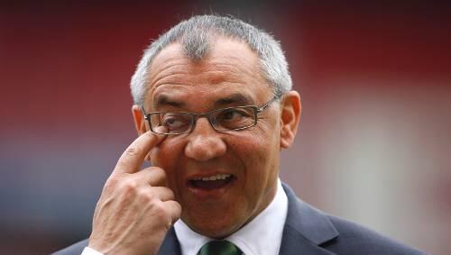 Lacht er die Konkurrenz aus? Felix Magath. Lacht er die Konkurrenz aus? Felix Magath.
