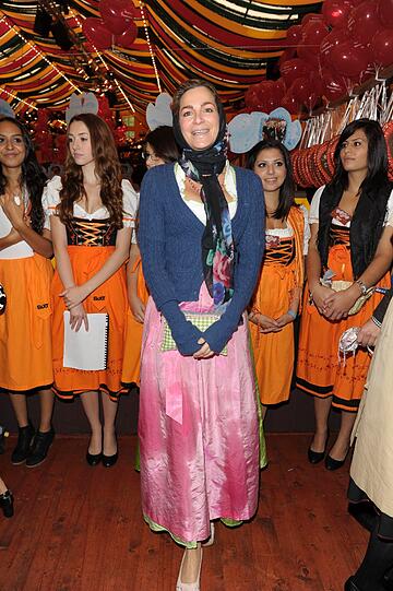 Regine Sixt's Damenwiesn: Die Münchner Lady-Elite trifft sich im Hippdrom. Die Bilder