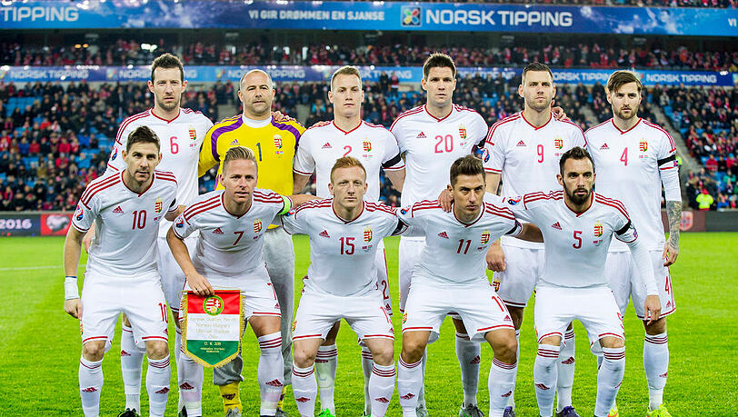 Die ungarische Nationalmannschaft mit Ex-Löwe Gábor Király steht vor der EM-Qualifikation. Die ungarische Nationalmannschaft mit Ex-Löwe Gábor Király steht vor der EM-Qualifikation.