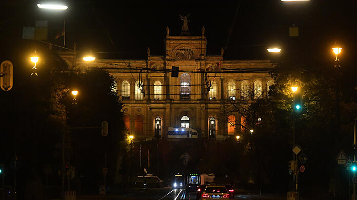 Nächtlicher Blick auf den Bayerischen Landtag. (Archivbild)