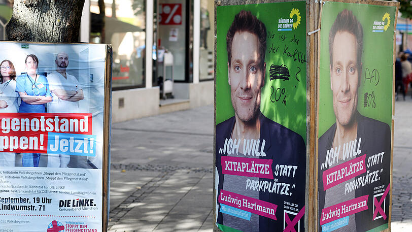 Wahlplakate in München sind ein begehrtes Ziel für Vandalen.