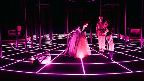 Edward II.von Christopher Marlowe im Volkstheater.