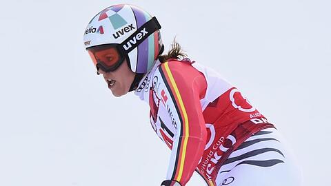 Viktoria Rebensburg fährt über die Piste. Foto: Pier Marco Tacca/AP/dpa