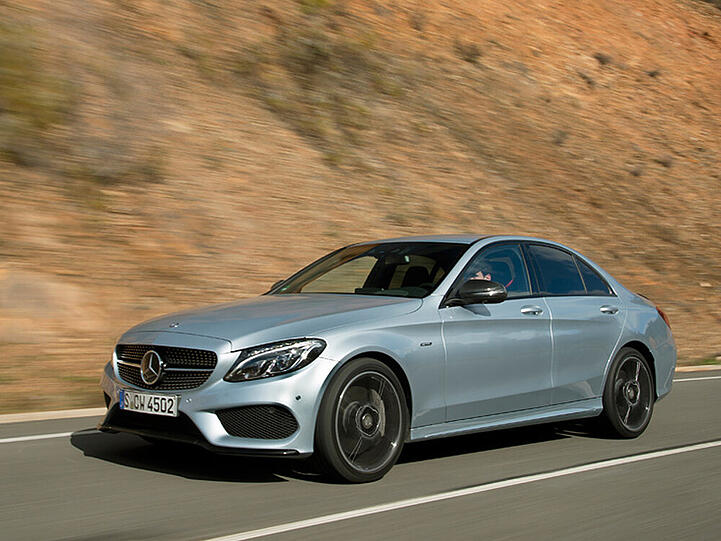 Der C 450 AMG 4Matic mit vergleichsweise bescheidenen 367 PS