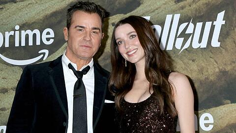 Justin Theroux und Ehefrau Nicole Brydon Bloom erwarten ihr erstes gemeinsames Kind.