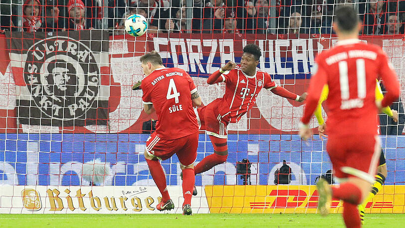 20. Dezember 2017, Achtelfinale: Die Bayern legen eine furiose erste Halbzeit hin, am Ende wurde es noch einmal knapp. Hier klärt David Alaba artistisch auf der Torlinie. 20. Dezember 2017, Achtelfinale: Die Bayern legen eine furiose erste Halbzeit hin, am Ende wurde es noch einmal knapp. Hier klärt David Alaba artistisch auf der Torlinie.