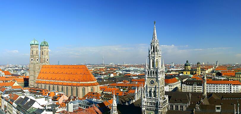 Wer die vielen Stufen im alten Peter emporsteigt, wird mit einem sensationellen Blick über München belohnt.